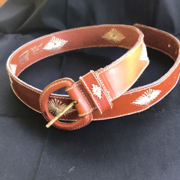 Vintage Accessories - St. Michaels belt
